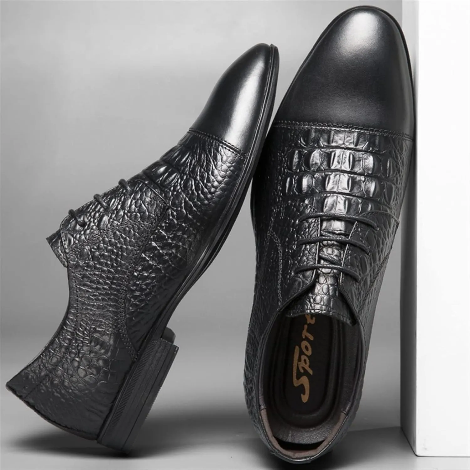 Formal Shoes for Men Lace Up Crocodile Print Derby Shoes Round Cap Toe Leather Rubber Sole Non Slip Block Heel Classic Suitable for Many Occasions.