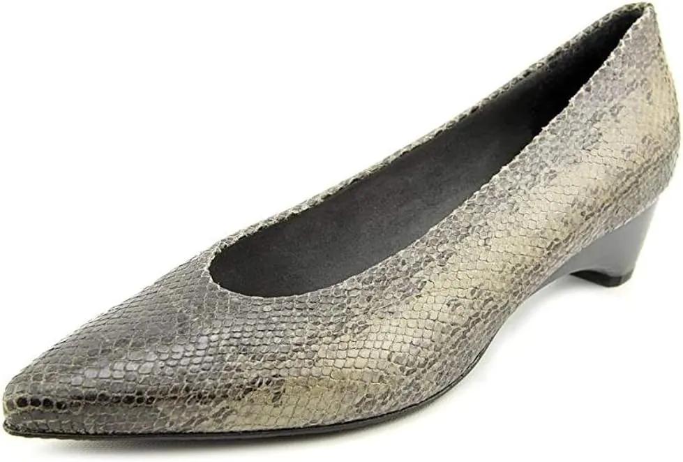 Stuart Weitzman Women's Metro Slingback Sandal
