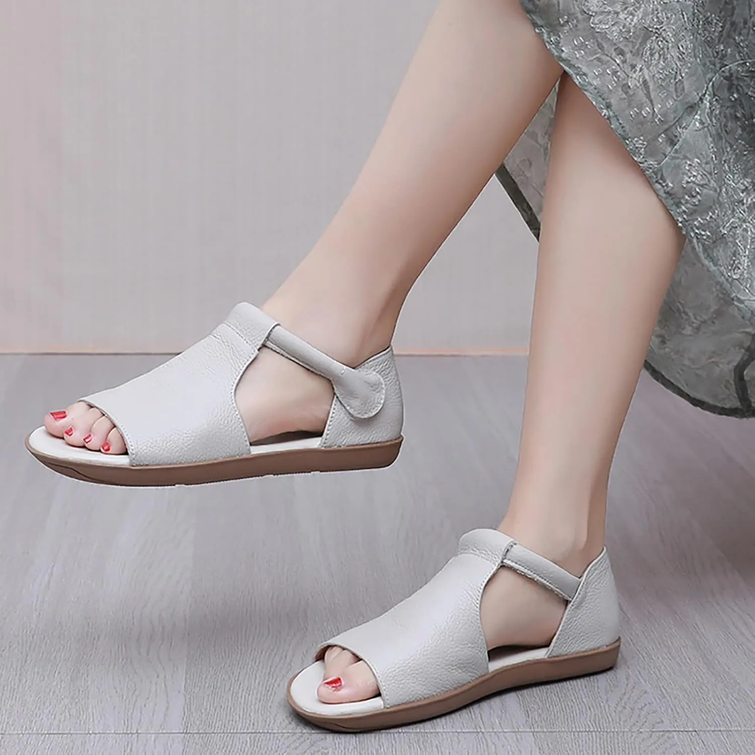 Women's Genuine Leather Round Open Toe Flat Roman Sandals Fashion Hook and Loop Casual Platforms Fisherman Sandals Comfort Softsole Non-Slip Beach Walking Sandal Shoes